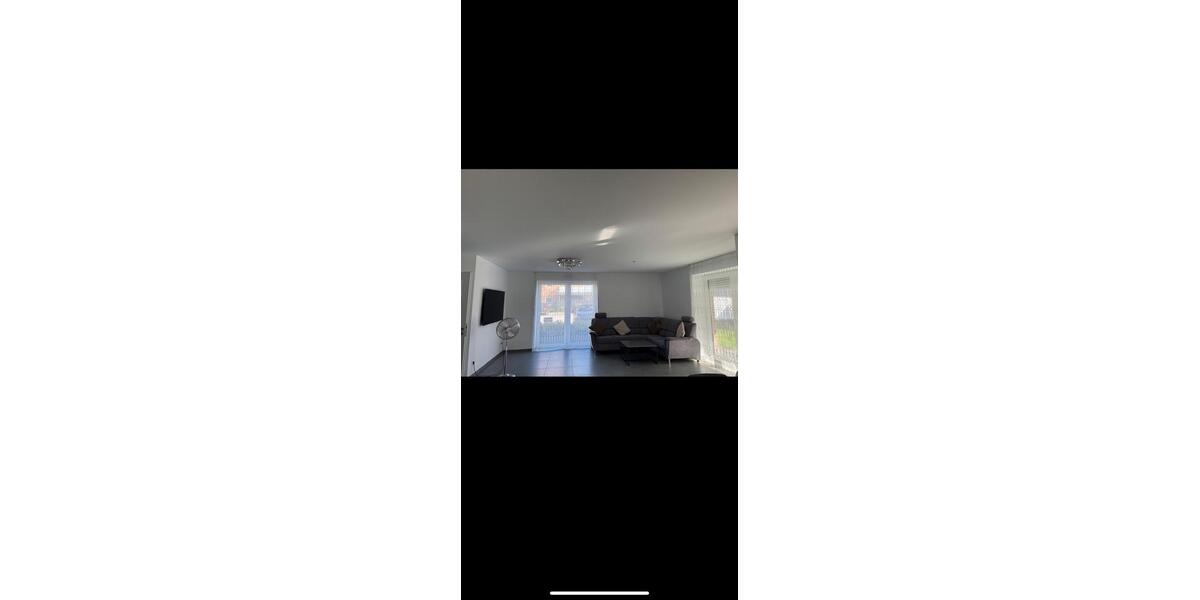 Erdgeschoßwohnung Gronau (Westfahlen) - 3 Zimmer, 105 m&sup2;, 1.670&euro; | Angebot:27590939