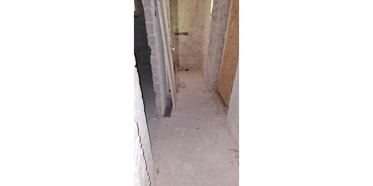 Einfamilienhaus Gronau (Westfahlen) - 6 Zimmer, 120 m&sup2;, 166.000&euro; | Angebot:27083394