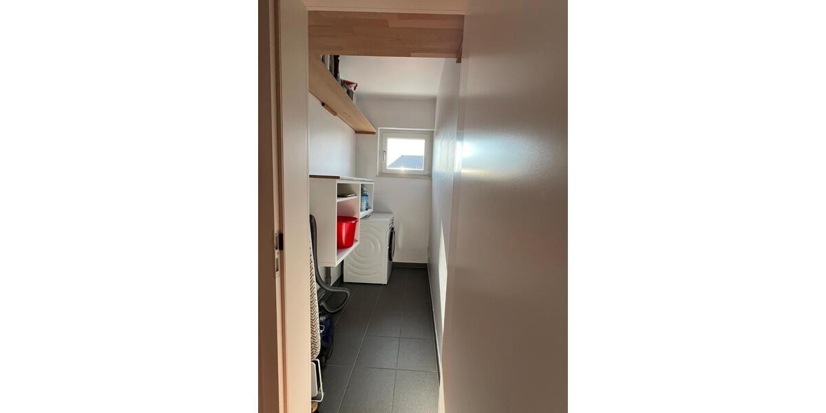 Einfamilienhaus Gronau (Westfahlen) - 3 Zimmer, 168 m&sup2;, 1.560&euro; | Angebot:27626935