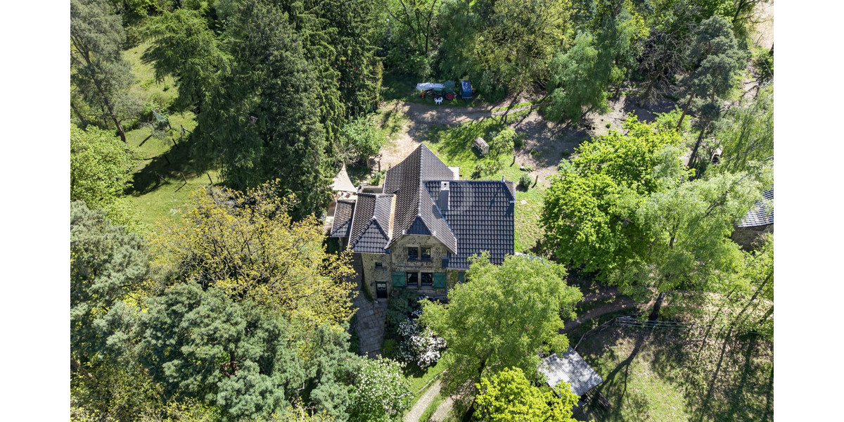 Ein Zuhause umgeben von Grün – gepflegtes EFH mit historischem Flair - Einfamilienhaus Hörstel Hörstel | Angebot:26727363