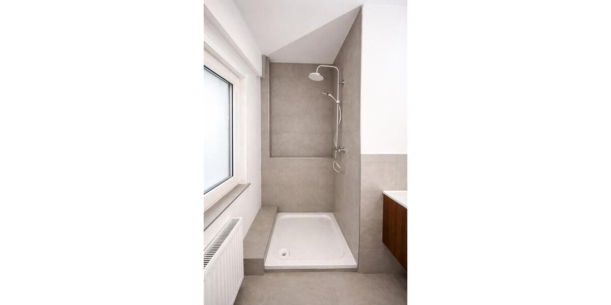 Etagenwohnung Bad Bentheim - 6 Zimmer, 150 m&sup2;, 1.300&euro; | Angebot:27577184