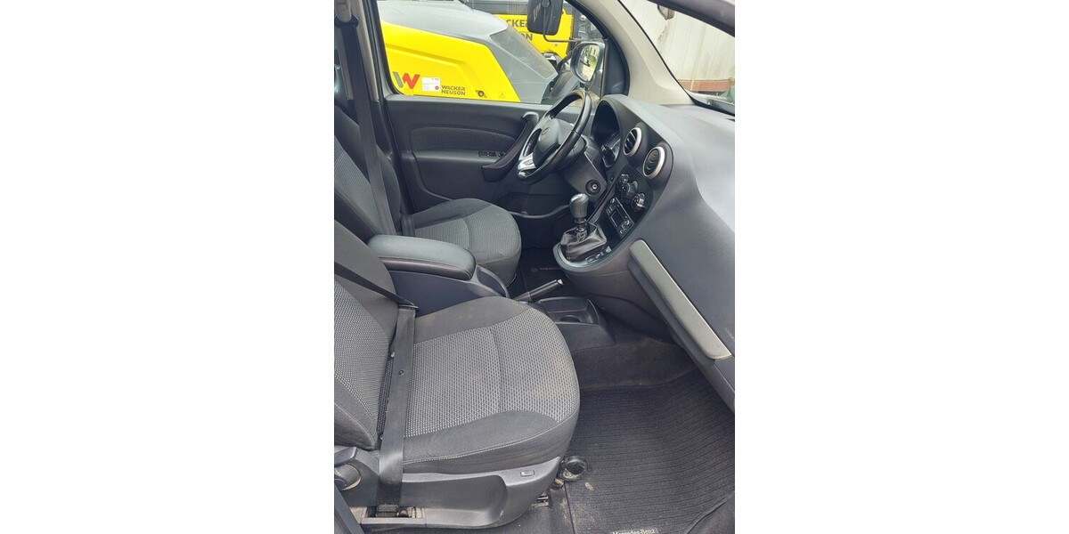 Mercedes-Benz Citan Kombi 176.000 km 8.500 &euro; Tecklenburg 49545