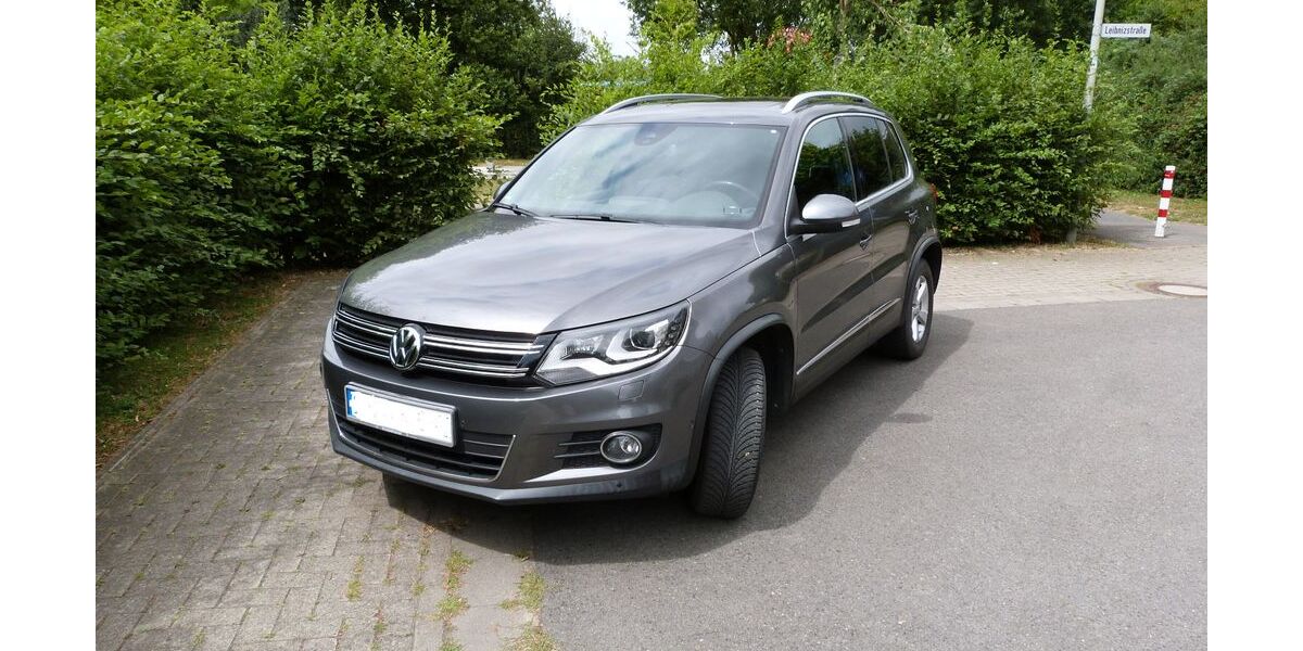 VW Tiguan 217.000 km 7.600 &euro; Steinfurt 48565