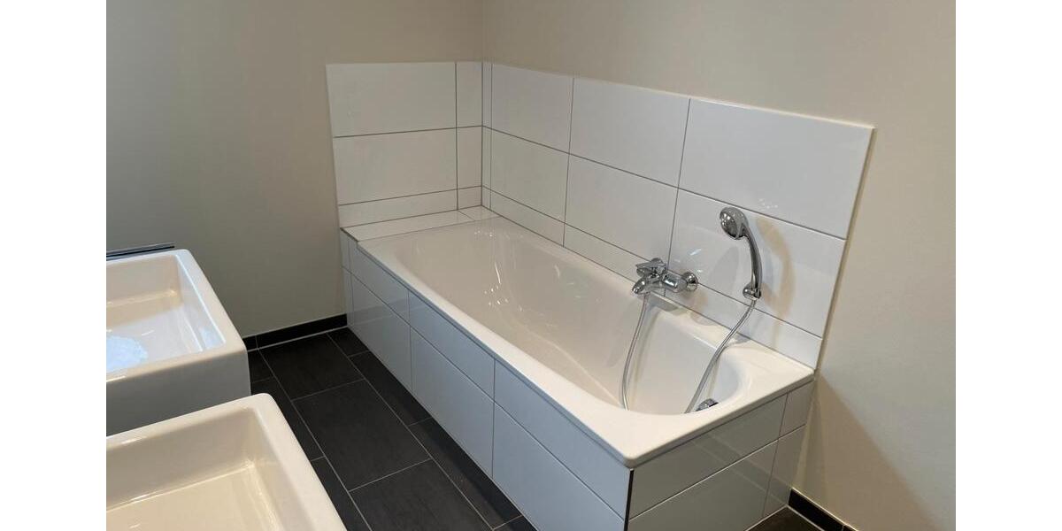 Terrassenwohnung Lingen (Ems) - 1 Zimmer, 98 m&sup2;, 1.040&euro; | Angebot:27611511