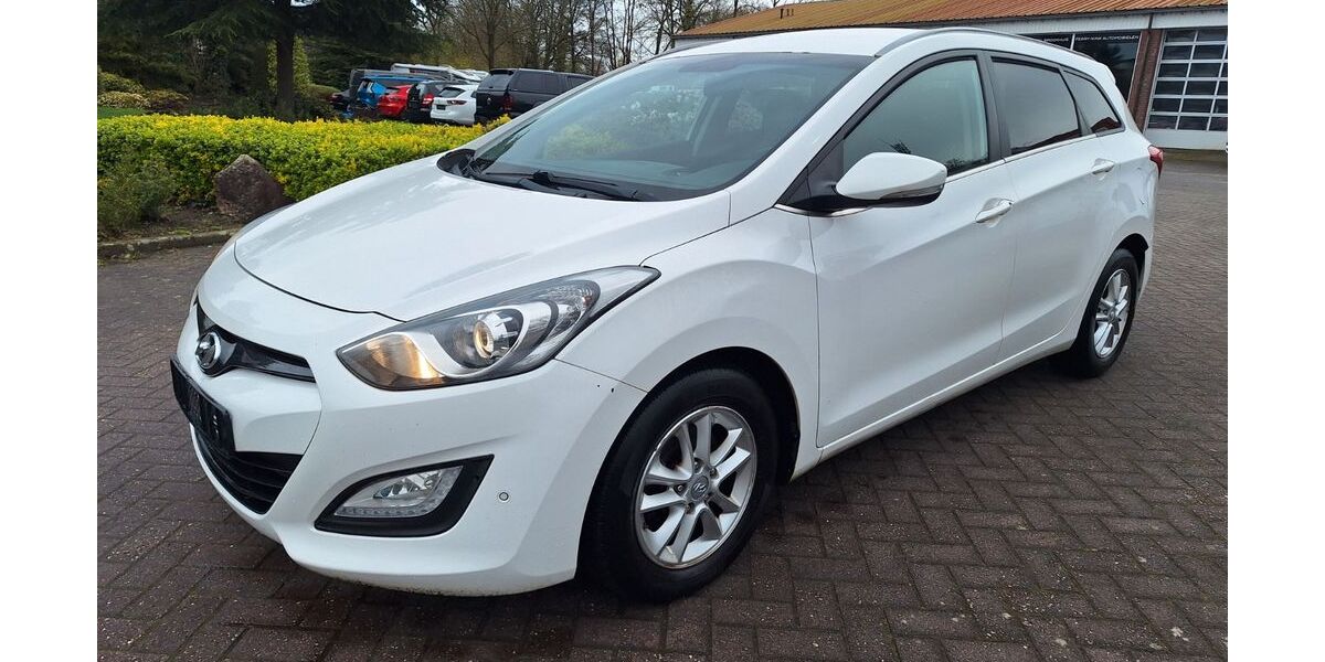 Hyundai i30 530.000 km 2.350 &euro; Bad bentheim 48455