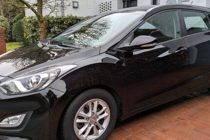 Hyundai i30 143.000 km 5.800 &euro; Ibbenbüren 49477