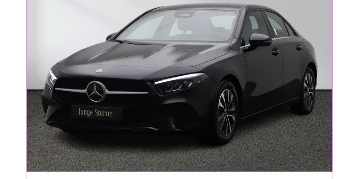 Mercedes-Benz A 180 17.858 km 26.965 &euro; Rheine 48429