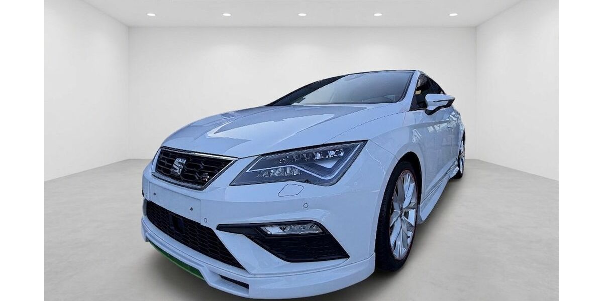 Seat Leon 145.149 km 13.990 &euro; Emsdetten 48282