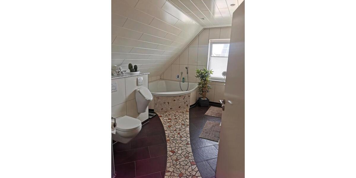 Doppelhaushälfte Ochtrup - 4 Zimmer, 173 m&sup2;, 1.700&euro; | Angebot:27615735