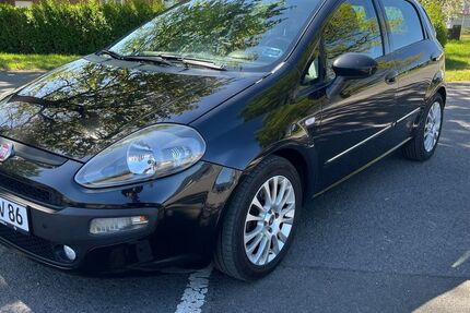 Fiat Punto Evo 211.484 km 2.700 &euro; Ochtrup 48607