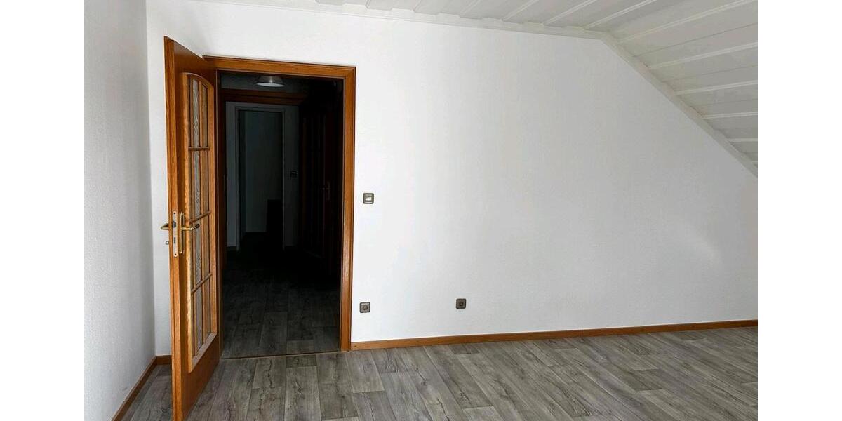 Dachgeschoßwohnung Lengerich - 3 Zimmer, 60 m&sup2;, 730&euro; | Angebot:27589745