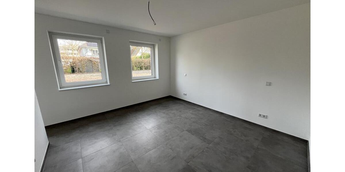 Erdgeschoßwohnung Rheine - 2 Zimmer, 93 m&sup2;, 1.250&euro; | Angebot:25991761