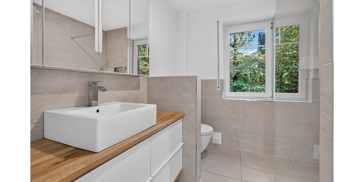Bezugsfreie 2-Zimmer-Erdgeschosswohnung mit über 30 m² Terrasse und neuwertiger Küche in Rheine - Erdgeschoßwohnung Rheine Rheine | Angebot:27733108