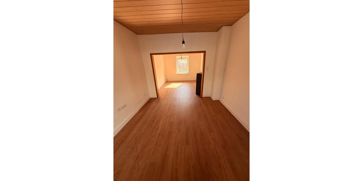 Reihenhaus Ochtrup - 3 Zimmer, 130 m&sup2;, 1.400&euro; | Angebot:26126559