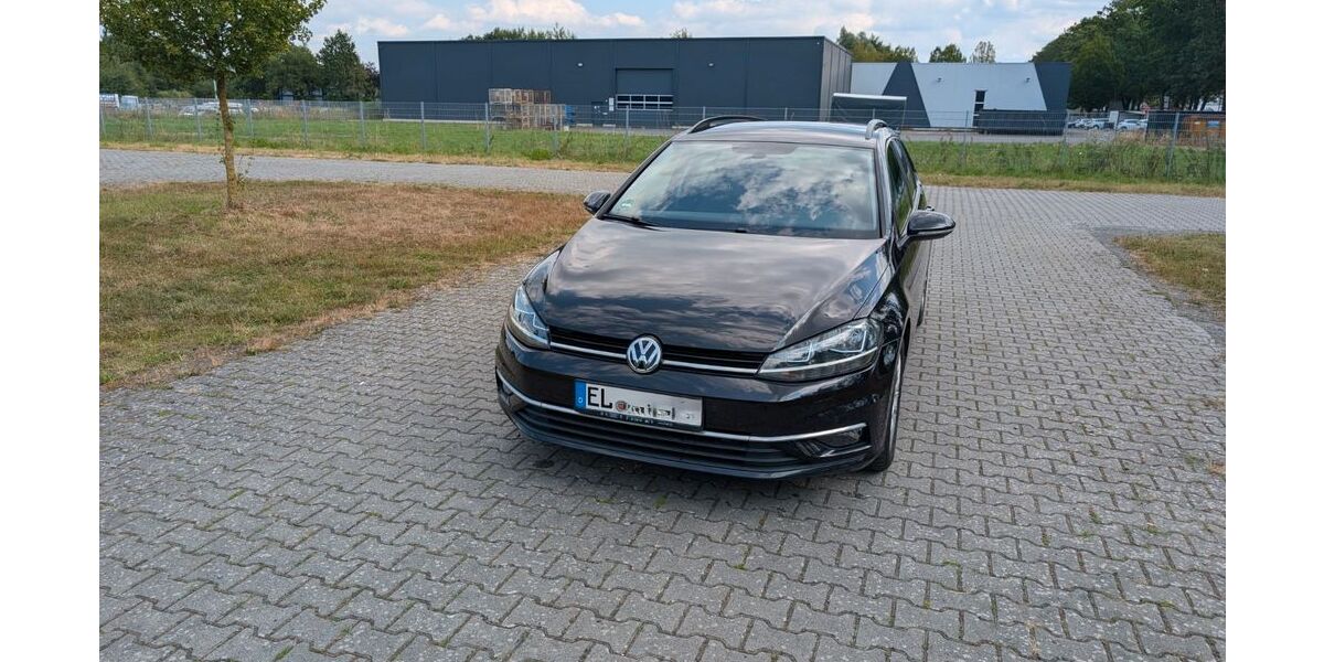 VW Golf 113.500 km 12.690 &euro; Salzbergen 48499
