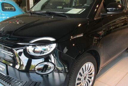 Fiat 500e 12.400 km 23.950 &euro; Lingen - Baccum 49811