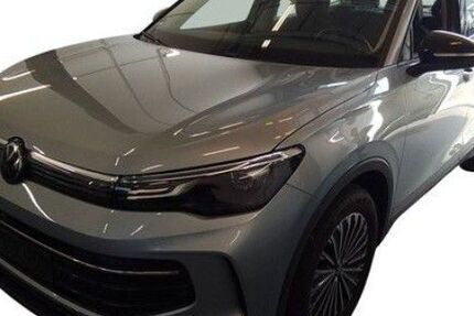 VW Tiguan 21.632 km 29.890 &euro; Schüttorf 48465