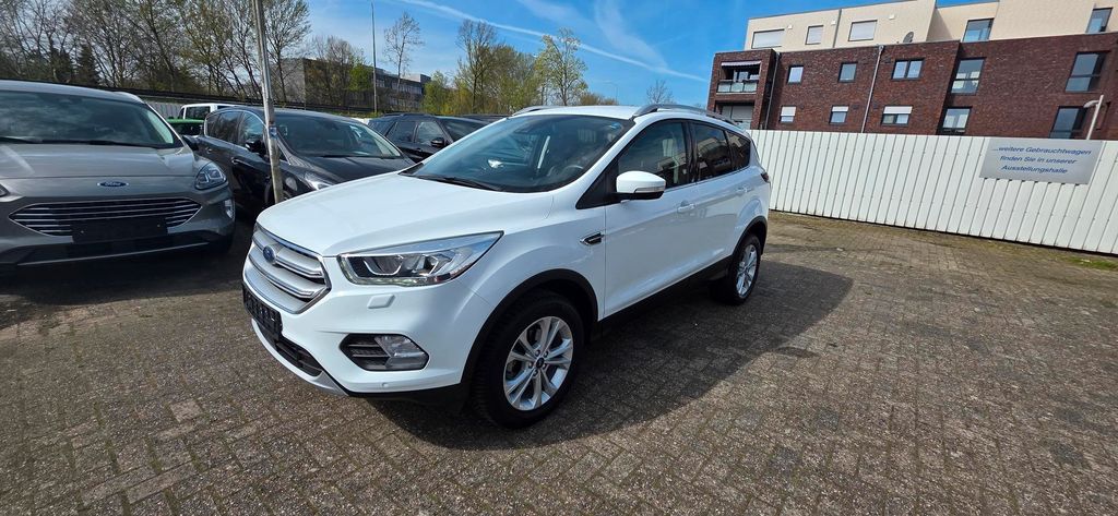 Ford Kuga 36.551 km 16.990 &euro; Gronau 48599