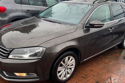 VW Passat Variant 287.000 km 5.700 &euro; Rheine 48432