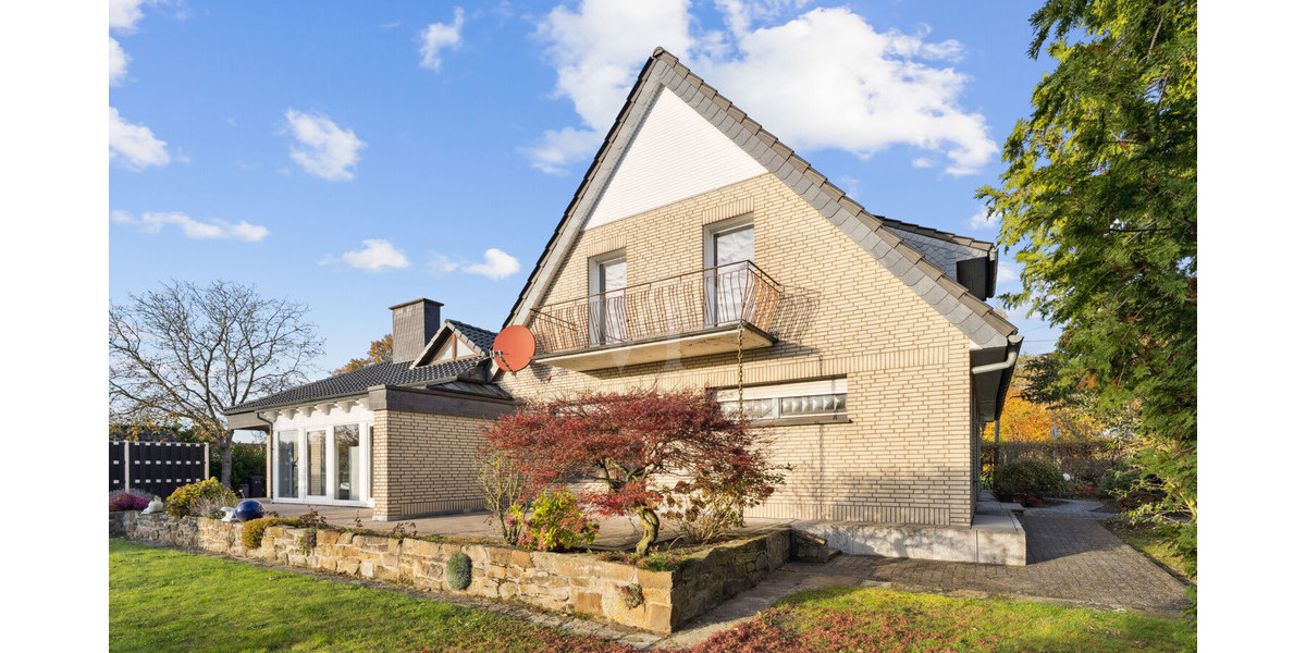 Gestaltungsmöglichkeiten ausschöpfen! ZFH mit fünf Garagen in Mettingen - Zweifamilienhaus Mettingen Mettingen | Angebot:27535147