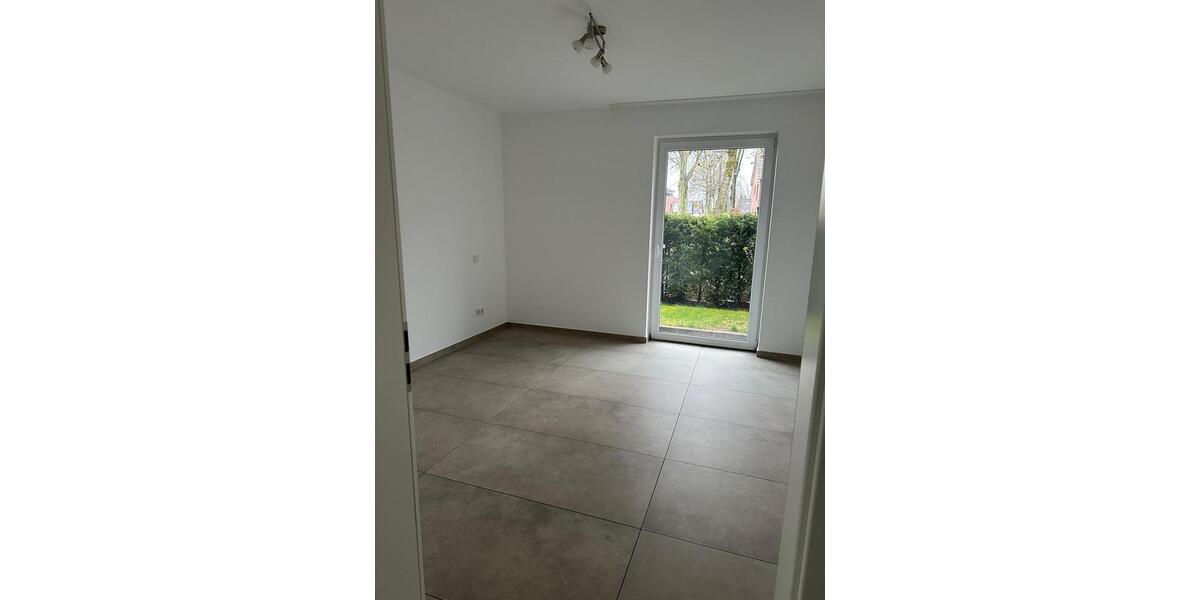 Erdgeschoßwohnung Ibbenbüren - 3 Zimmer, 80 m&sup2;, 980&euro; | Angebot:27532829