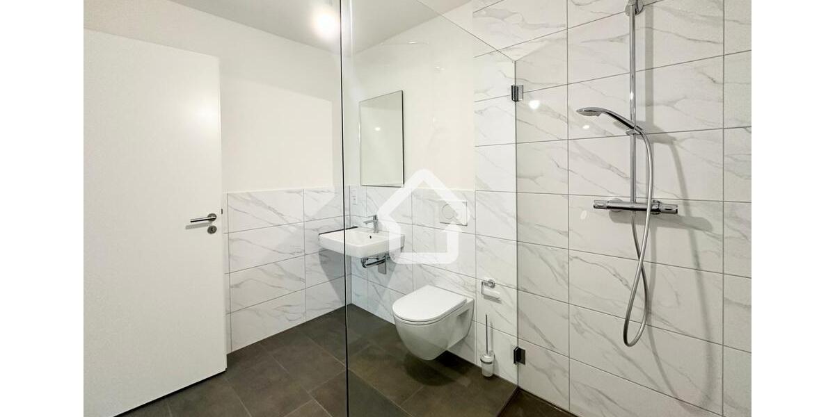 Etagenwohnung Lingen (Ems) - 2 Zimmer, 79 m&sup2;, 845&euro; | Angebot:24139016