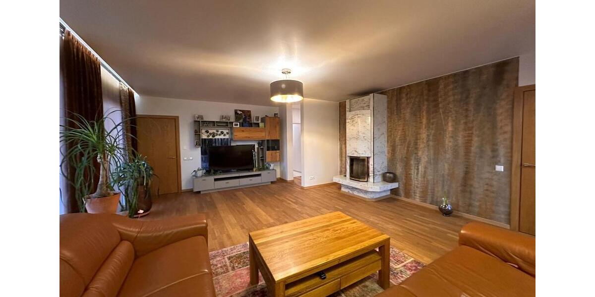 Einfamilienhaus Bad Bentheim - 8 Zimmer, 350 m&sup2;, 777.000&euro; | Angebot:24738080