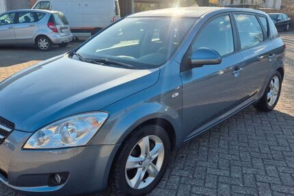 Kia ceed / Ceed 100.000 km 3.850 &euro; Lingen 49808