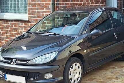 Peugeot 206 136.000 km 2.999 &euro; Wettringen 48493