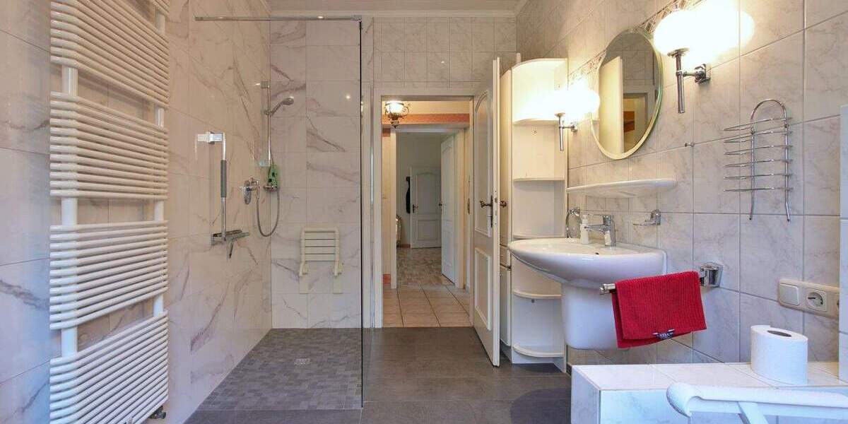 Einfamilienhaus Ibbenbüren Dickenberg - 9 Zimmer, 231 m&sup2;, 545.000&euro; | Angebot:25732492