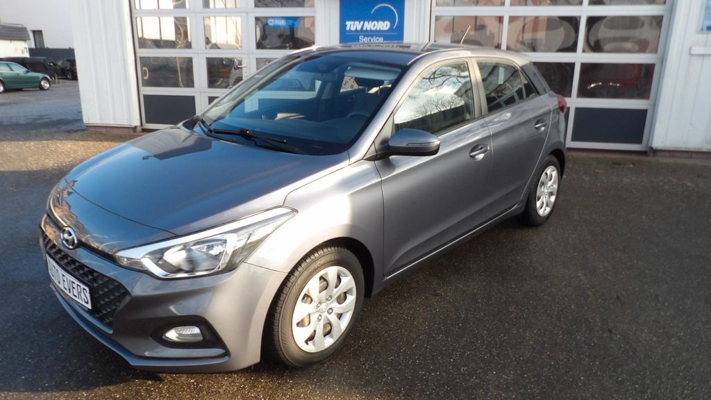 Hyundai i20 77.800 km 9.850 &euro; Rheine 48431
