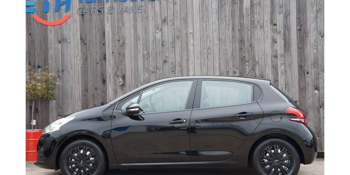 Peugeot 208 172.379 km 3.500 &euro; Bad Bentheim 48455