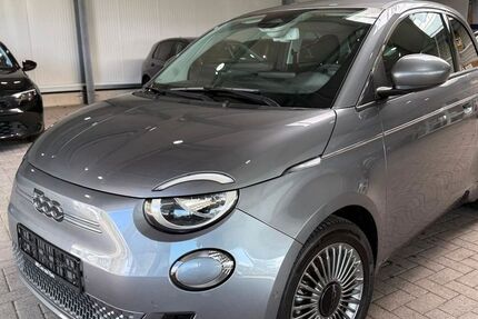 Fiat 500e 17.422 km 16.499 &euro; Hörstel-Bevergern 48477
