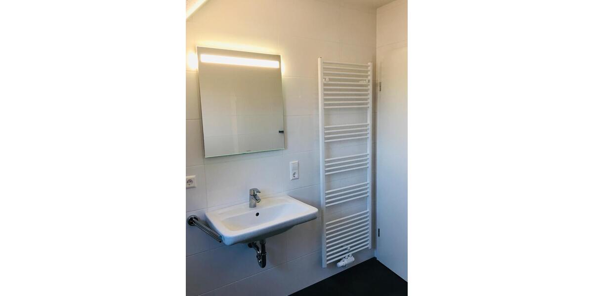 Dachgeschoßwohnung Lingen (Ems) - 3.5 Zimmer, 79 m&sup2;, 850&euro; | Angebot:26633449