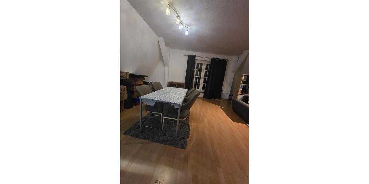 Dachgeschoßwohnung Rheine - 3 Zimmer, 90 m&sup2;, 585&euro; | Angebot:24844255