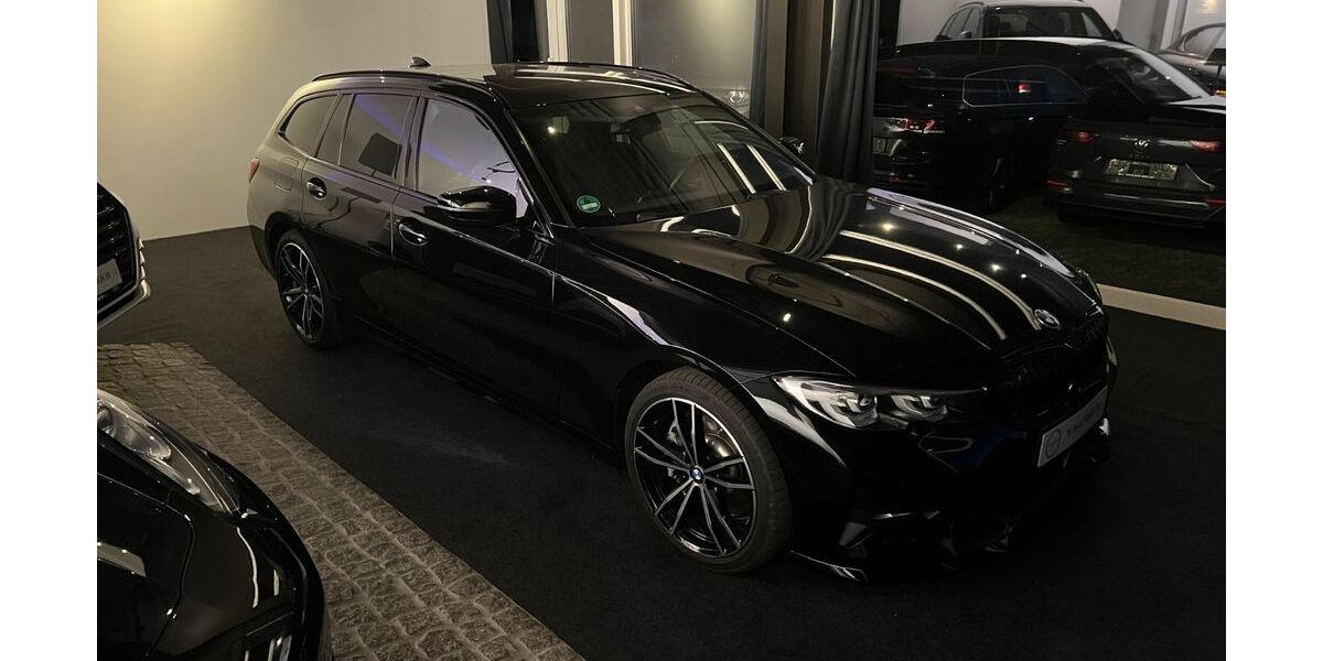 BMW 330 104.000 km 28.990 &euro; Schapen 48480