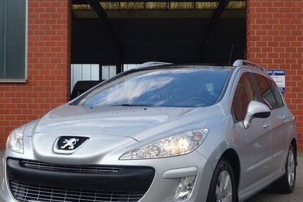 Peugeot 308 261.000 km 2.450 &euro; Bad Bentheim 48455