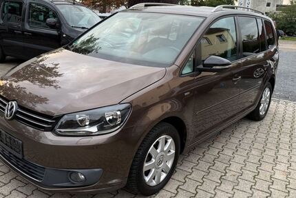 VW Touran 152.000 km 6.700 &euro; Rheine 48431