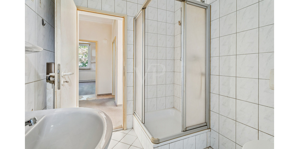Charmanter Altbau in attraktiver Wohnlage – Sanierungsbedürftiges Reihenendhaus mit 2 Wohneinheiten - Zweifamilienhaus Rheine Rheine | Angebot:26687998
