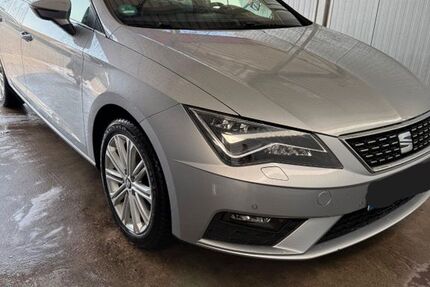 Seat Leon 103.000 km 17.990 &euro; Rheine 48429
