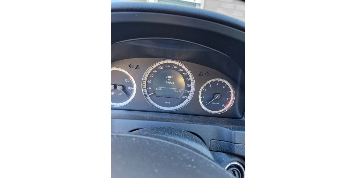 Mercedes-Benz C 180 136.000 km 9.500 &euro; Rheine 48431