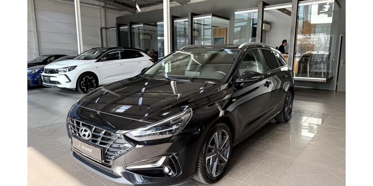 Hyundai i30 89.900 km 14.990 &euro; Ibbenbüren 49477