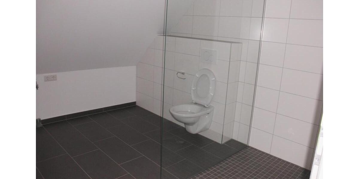 Dachgeschoßwohnung Rheine Altenrheine - 3 Zimmer, 92 m&sup2;, 920&euro; | Angebot:26223493