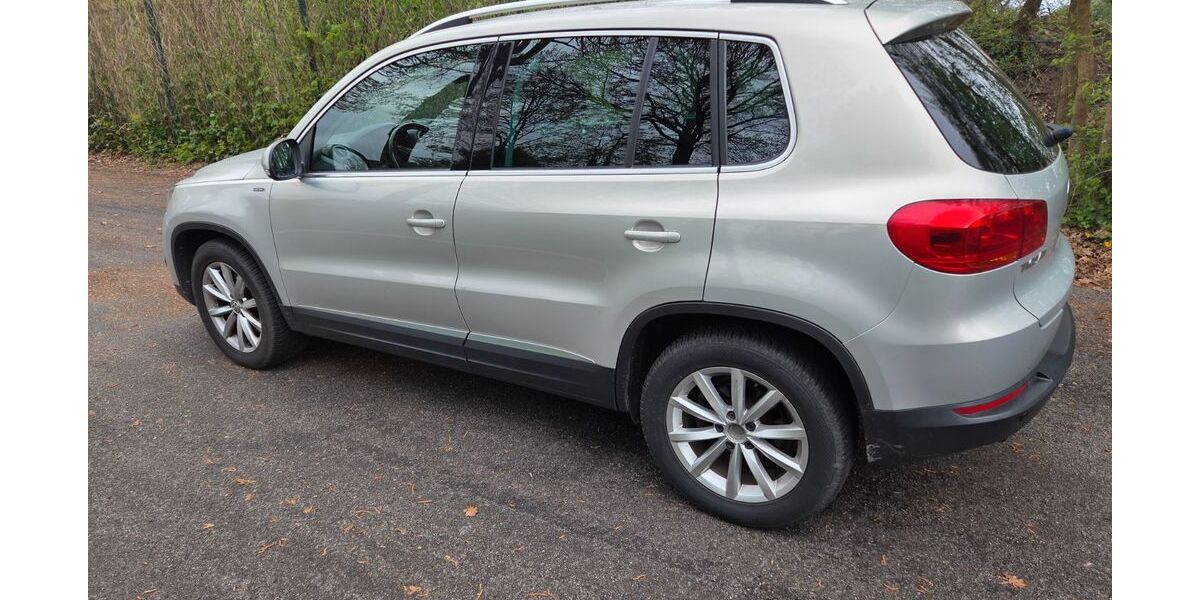 VW Tiguan 154.300 km 8.300 &euro; Salzbergen 48499