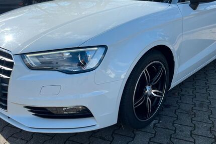 Audi A3 130.000 km 13.333 &euro; Gronau 48599