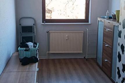 Wohnung Lingen (Ems) - 2 Zimmer, 100 m&sup2;, 422&euro; | Angebot:25567952