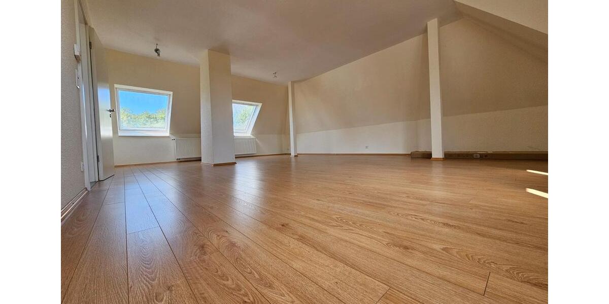 Dachgeschoßwohnung Ibbenbüren Bockraden - 2 Zimmer, 75 m&sup2;, 488&euro; | Angebot:26602710