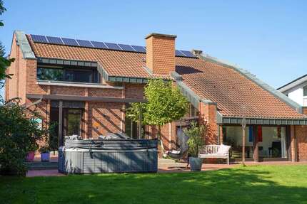 Haus Gronau - 5 Zimmer, 200 m&sup2;, 649.000&euro; | Angebot:23107376