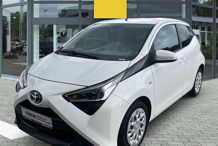 Toyota Aygo (X) 67.400 km 8.790 &euro; Ibbenbüren 49477