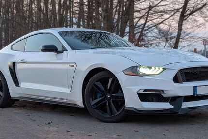 Ford Mustang 53.191 km 27.899 &euro; Langen 49838